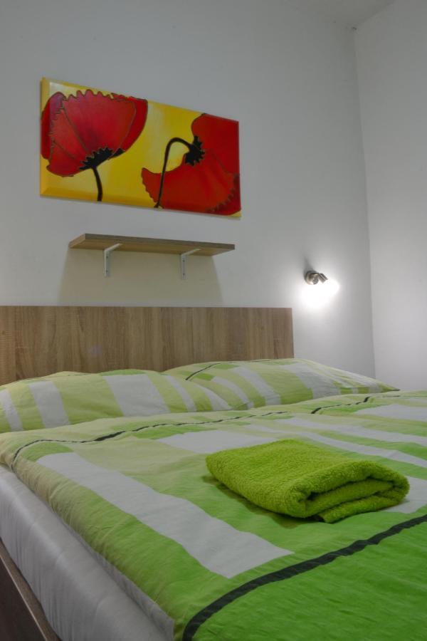 Na Skrivance Hostel Decin
